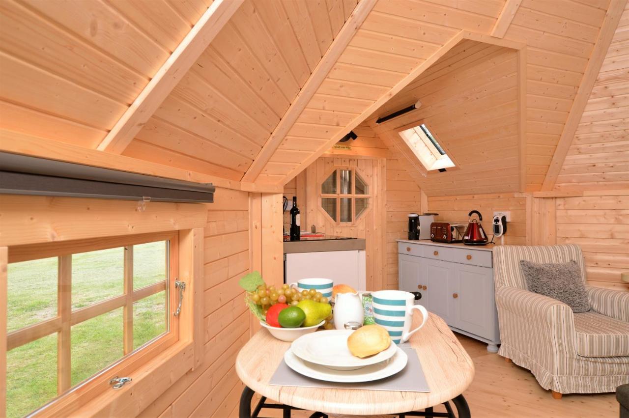 Cairndow Seal Point Cabin - Luxury Glamping מראה חיצוני תמונה